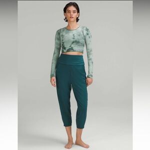 Lululemon Align Ribbed Waist Cropped Jogger Pants  Green Jasper Size 4